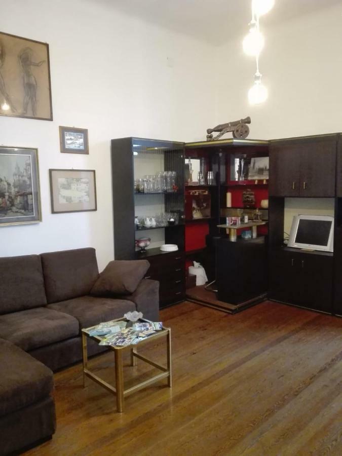 Isola Bi — Photos 2